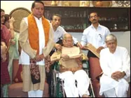 मध्‍य वर्ग के संघर्ष को दिखाते थे 