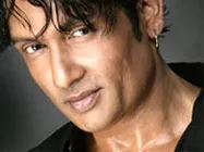    शेखर सुमन ने अक्षय से माफी मांगी