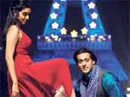 असिन के पल्लू में बंधे सलमान 