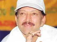 हजारों प्रशंसकों ने कन्नड़ अभिनेता विष्णुवर्धन को श्रद्धांजलि दी