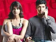 दीपिका-फरहान के लिए उमड़ी भीड़ पर लाठीचार्ज