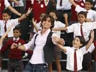 शिक्षा के व्‍यवसाय को दर्शाती 'पाठशाला'