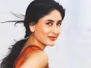 करीना बनेगी गद्दार 