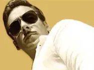 करण की 'वी आर फैमिली' को 'दबंग' से खतरा 