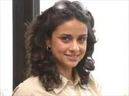 मोटरसाइकिल पर आई गुल पनाग की बारात 