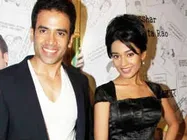 विवादों में घिरी लव यू  मिस्टर कलाकार