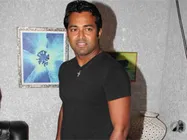 टेनिस स्टार नहीं फिल्म स्टार लिएंडर पेस कहिए