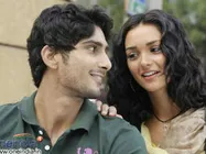 एमी को खुश करना आसान नहीं: प्रतीक बब्बर