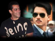 शाहरूख छोड़ सलमान के कसीदे पढ़ने लगे शाहिद