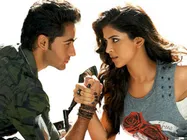 लेकर हम दीवाना दिल- ये क्या हुआ..कैसे हुआ..छोड़ो ये ना सोचो