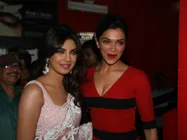 क्या दीपिका, सोनम को अवार्ड मिलना, प्रियंका को खल गया???