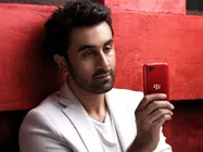  रणबीर कपूर और उनका बिल्कुल ताज़ा 'CRUSH'