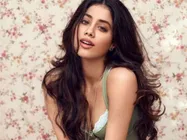 डेब्यू के बाद ऐसे दिखने लगीं हैं जाह्नवी कपूर, 3 सुपरहिट की तैयारी, तस्वीरें दीवाना कर देंगी 