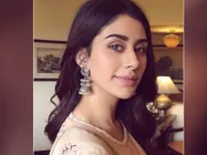 आमिर खान के नक्शेकदम पर वारिना हुसैन, सोशल मीडिया छोड़ने का ऐलान, देखें आखिरी पोस्ट