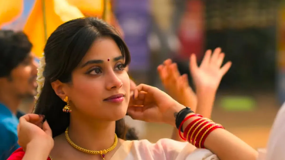 janhvi kapoor wins praise for perfecting malayalam accent in param sundari