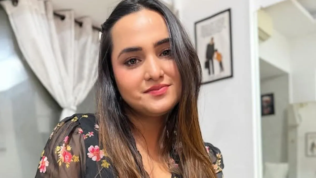 අලියා නාස්ගේ නව වෙබ් කතා මාලාවට OTT වේදිකාවක් ලැබේද?