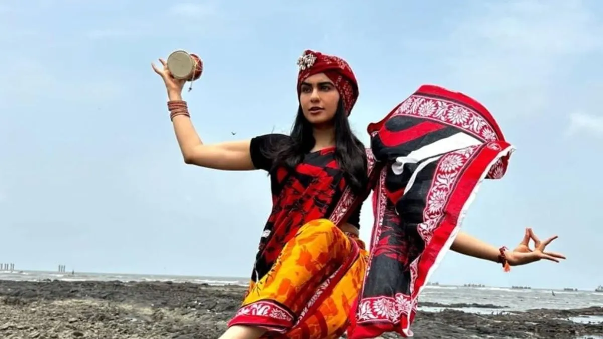 අදා ෂර්මාගේ මහාශිවරාත්‍රී භක්තියට සුනඛයන්ගෙන් අපූරු දායකත්වයක්