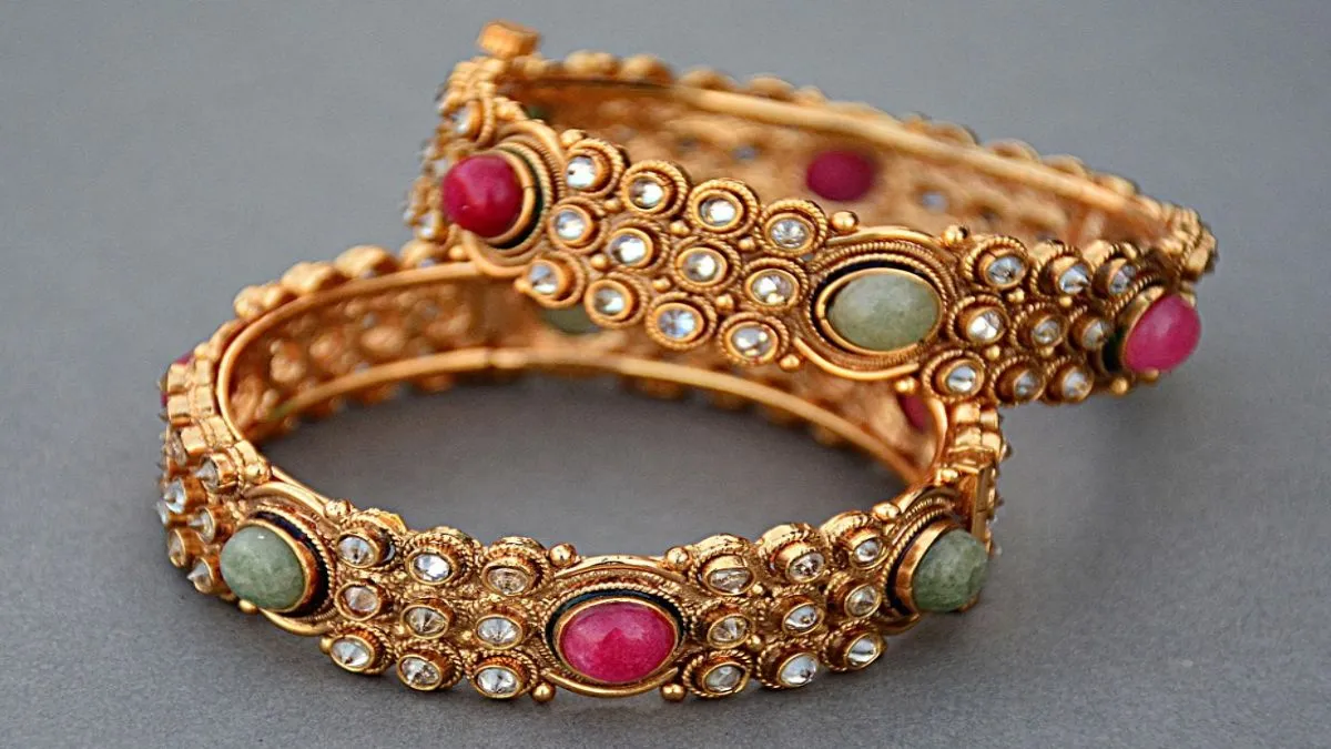 රන් හා රිදී මිලෙහි පෙබරවාරි කැලඹීමෙන් පසු ස්ථාවරත්වයක්