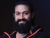 ಹತ್ತು ವರ್ಷಕ್ಕೆ ಒಂದು ಸಿನಿಮಾ‌ ಸಾಕಾ ? ಎಲ್ಲಿದ್ದೀರಾ ಯಶ್ ?