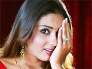 ಚಿತ್ರರಂಗಕ್ಕೆ ನಮಿತಾ ರಜಾ ಘೋಷಣೆ