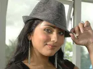 ನಮಿತಾ ಐ ಲವ್ ಯು ನೋಡಿ ಆದರೆ ಅನಾಸಿನ್ ಮರೀಬೇಡಿ