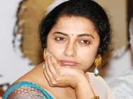 ಒಂದು ವಿಷಾದ ಗೀತೆ, ಪ್ರೇಮಿಗಳ ದಿನಕ್ಕೆ ಮುಡಿಪು