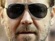 റസ്സല്‍ ക്രോവിന് ബോളിവുഡ് മോഹം