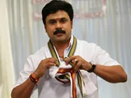 ദിലീപ് ചിത്രവുമായി മമ്മൂട്ടി