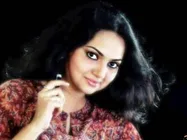 ശ്യാമപ്രസാദിന്റെ അരികെയില്‍ സംവൃത 