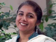 താരങ്ങള്‍ അറിയപ്പെടുന്ന രീതി മാറണം: രേവതി