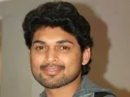 അജ്മല്‍ മലയാളസിനിമയില്‍ നിന്ന് ഔട്ടായോ?