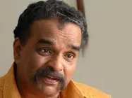 രവിയുടെ വില്ലനായി അഗസ്റ്റിന്‍