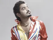 ഒറ്റയടിക്ക് മമ്മൂട്ടിയും ലാലുമാവേണ്ട ആസിഫേ..