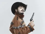 ആസിഫ് അലിയുടെ കൗബോയി മീശക്കുരുക്കില്‍