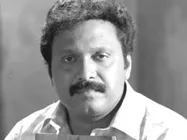 വ്യാജ സിനിമ: പിന്നോട്ടില്ലെന്ന് ഗണേഷ്‌കുമാര്‍