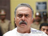 ലാലിനെ വെറും ആള്‍മാറാട്ടക്കാരനാക്കി