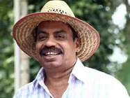 ഒരു ഇന്ത്യന്‍ പ്രണയകഥ വീണിട്ടില്ല