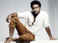   ഇതിഹാസില്‍ ഷൈനിന്റെ പെണ്‍വേഷം 