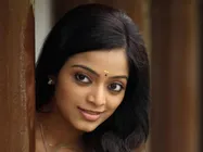 തുളു ബ്രാഹ്മണ യുവതിയായി ജനനി അയ്യര്‍