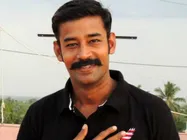 പ്രശസ്ത തമിഴ് നടന്‍ കരാട്ടെ രാജ ഇസ്ലാം മതം സ്വീകരിച്ചു