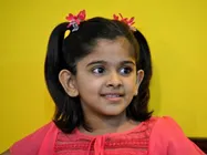 വിജയ് ചിത്രത്തില്‍ ഉത്തര പാടുന്നു