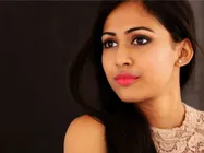 എന്നെ ന്യായീകരിക്കാന്‍ എനിക്ക് കാരണങ്ങളുണ്ട്: അപര്‍ണ വിനോദ്