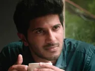 രണ്ട് ചിത്രം മാത്രം, എന്നിരുന്നാലും ദുല്‍ഖര്‍ 2015 ല്‍ ഹാപ്പിയാണ്