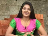 ടവല്‍ മാത്രമുടുത്ത് ക്യാമറയ്ക്ക് മുമ്പില്‍, സിനിമയില്‍ ഇല്ലാതിരുന്ന ഭാഗം സംവിധായകന്‍ ചതിച്ചത്