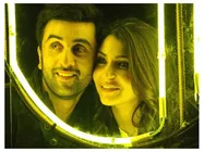 യെദില്‍ ഹെ മുഷ്‌ക്കിലില്‍ നിന്നും ഒഴിവാക്കിയ ഗാനം ചിത്രത്തേക്കാള്‍ മികച്ചത് ? ഗാന രംഗം കാണൂ.