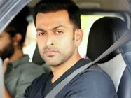 സിനിമകള്‍ വിജയിച്ചിട്ടും ഈ വര്‍ഷം പൃഥ്വിയ്ക്ക് തിളങ്ങാന്‍ കഴിഞ്ഞില്ല.. എന്തുപറ്റി ??