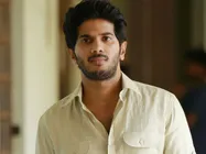 കുടുംബം ഒന്നിക്കുമ്പോള്‍ വണ്ടിയുടെ കീ തട്ടിയെടുക്കും , ജോമോനിലെ ബസ് സീനിനെക്കുറിച്ച്  ഡിക്യു 