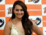 നടി സൊനാക്ഷിക്ക് വിവാഹ നിശ്ചയം ? വരന്‍ ബോളിവുഡില്‍ നിന്നു തന്നെ!!