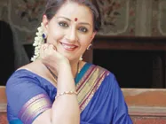 മേനകയുമായി വീണ്ടുമൊരു ചിത്രം പ്രതീക്ഷിക്കാമോ?? ശങ്കര്‍ പറയുന്നത് !!