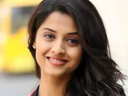 എനിക്ക് അങ്ങനെ ഒരു വാശിയുമില്ല; മലയാളത്തില്‍ നിന്ന് തമിഴിലേക്ക് പോയ താരപുത്രി പറയുന്നു 